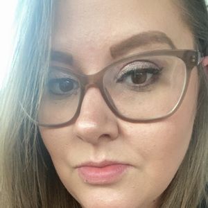 Meet your Posher, Krissy